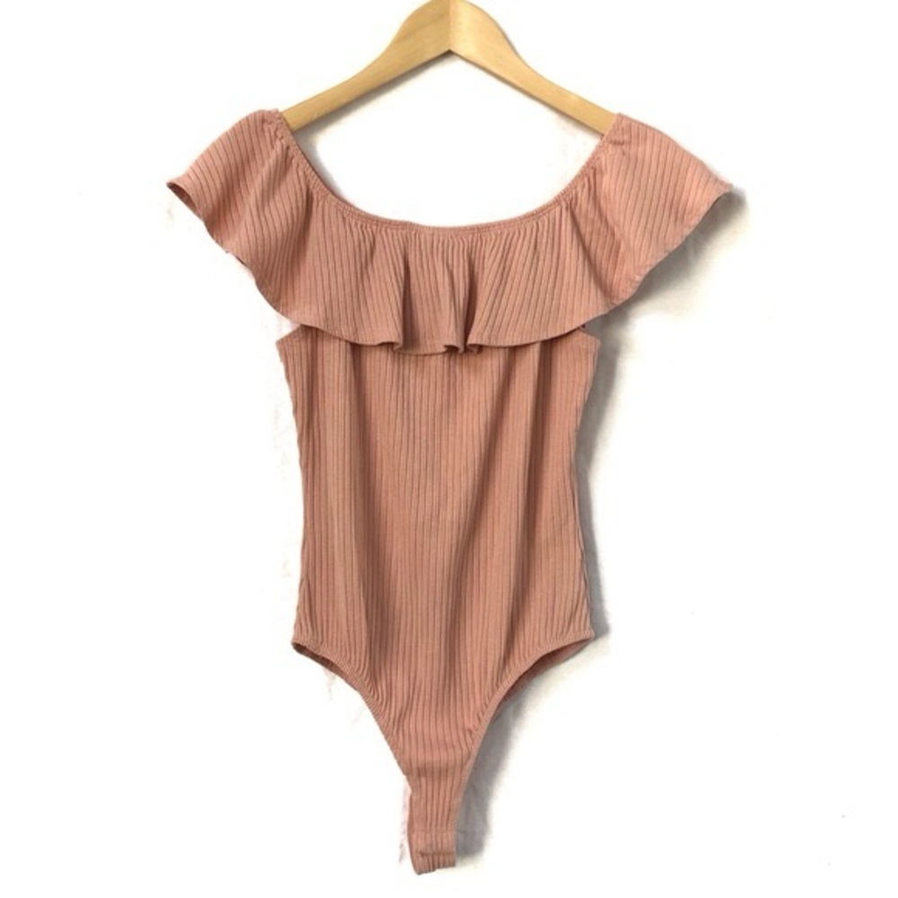 Kendall & Kylie Ribbed Ruffle Off-Shoulder Peachy Pink Bodysuit